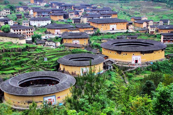 Unique Circular Houses Hosting Hundreds In Fujian Minprice