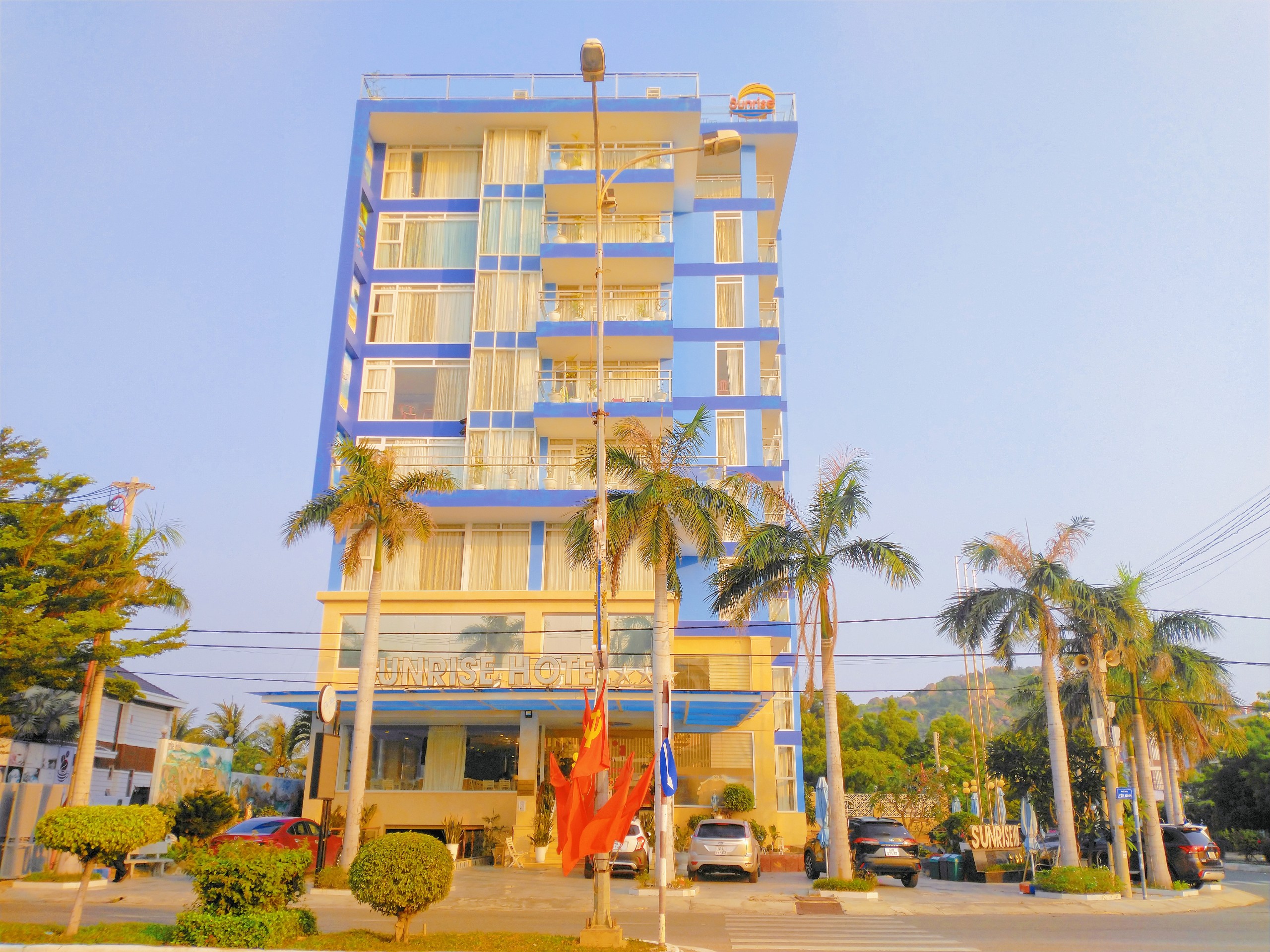 Sunrise Hotel - Khách sạn bình dân ở Ninh Thuận Nơi lý tưởng cho kỳ nghỉ của bạn