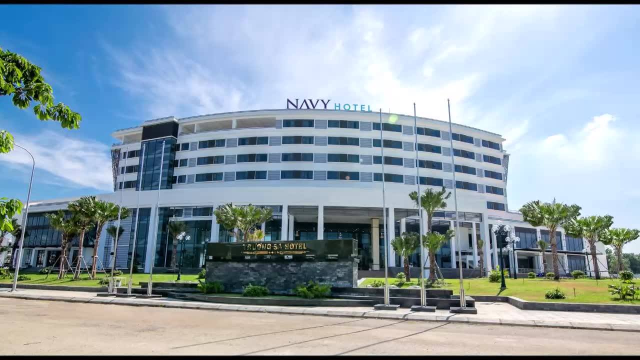 Khách Sạn Navy Cam Ranh