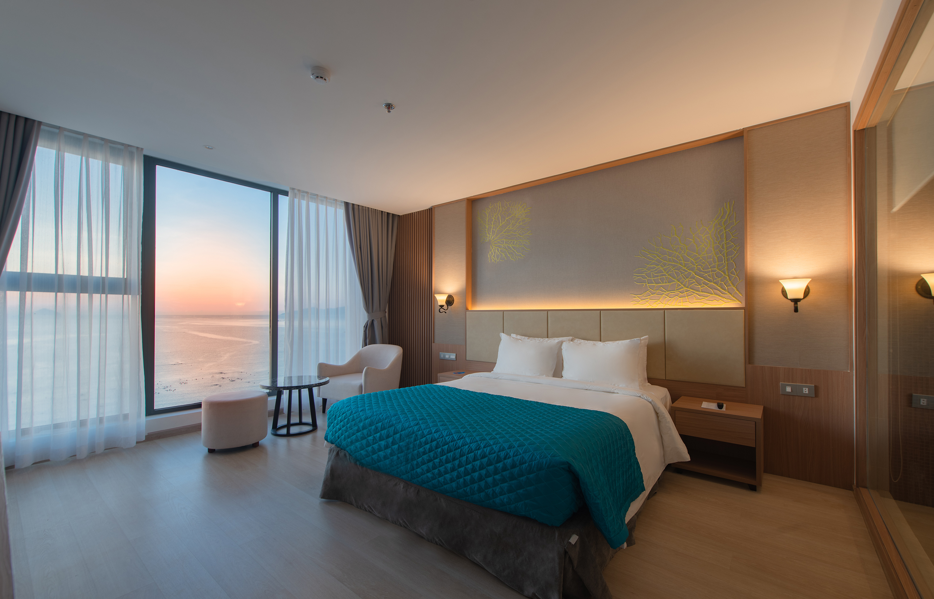 Hình ảnh phòng Deluxe Double Room with Sea View