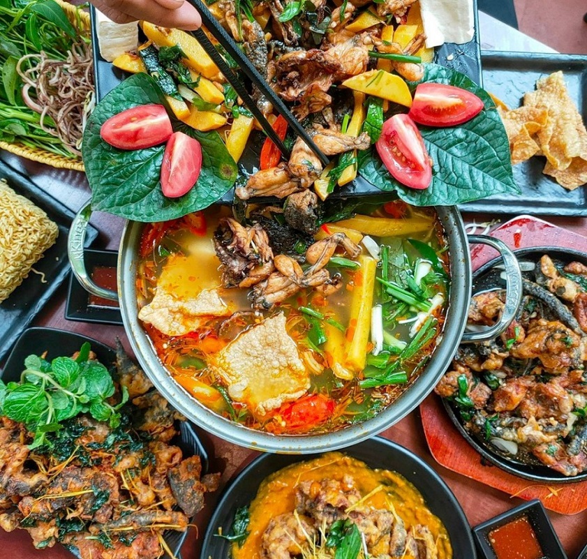 Những quán ăn ngon tại Long Biên: 24 địa điểm phổ biến, thu hút đông đảo thực khách