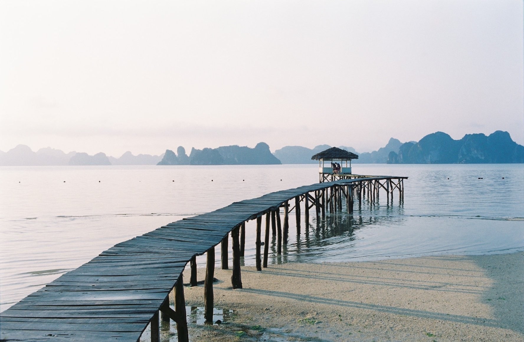 Biển Vân Đồn Quảng Ninh - 7 điểm đến hoang sơ, yên bình