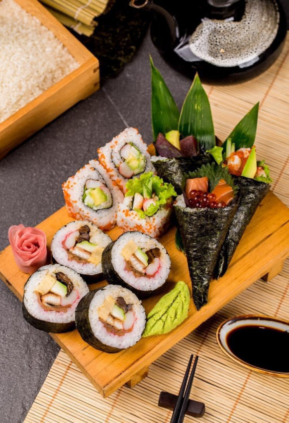 Top 12 nhà hàng sushi ngon nhất ở Hà Nội