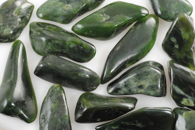 10 loại đá phong thủy khiến người mệnh Mộc thăng hoa với phúc lộc