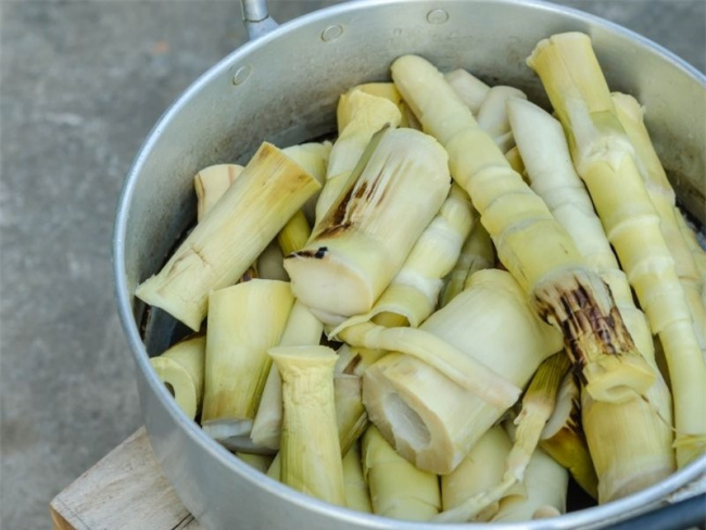Cách luộc măng tươi không đắng