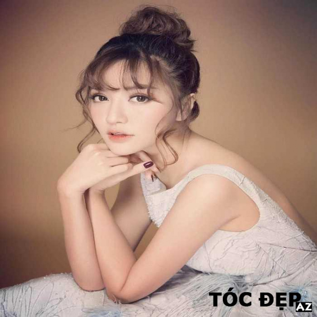 Những kiểu tóc búi dễ thương không thể bỏ qua