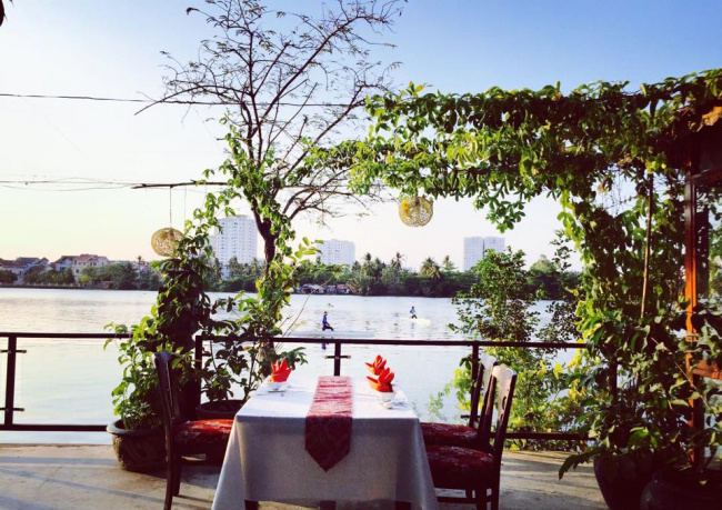 Khám phá TOP 10 nhà hàng ven sông Bình Thạnh với tầm nhìn tuyệt vời