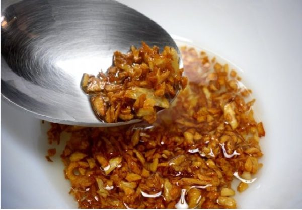 Hướng dẫn làm ếch xào măng đơn giản