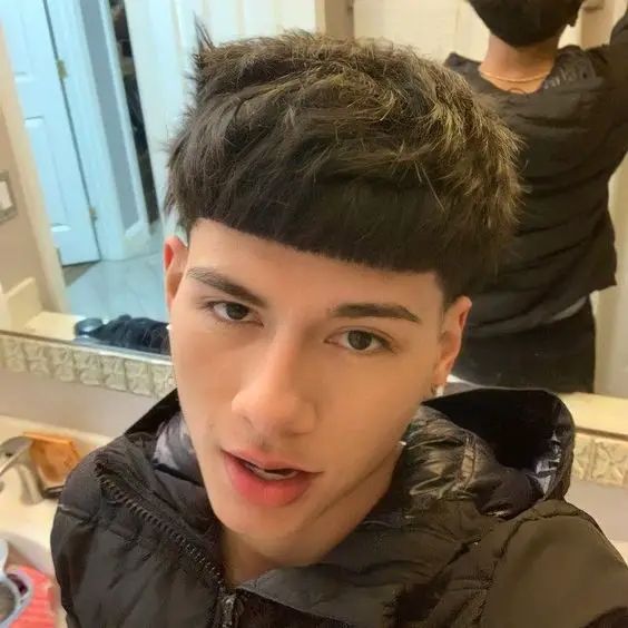 Danh sách 10 kiểu tóc Edgar Haircut độc đáo dành cho các chàng trai cá tính