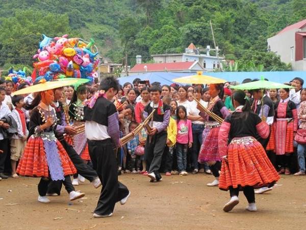 Tìm hiểu văn hóa con người Sapa Tìm hiểu văn hóa con người Sapa