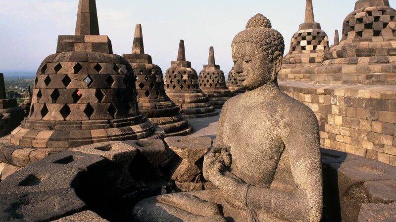Chùa Di Lạc Maha Vihara Duta – Thiên đường Phật giáo Đông Nam Á - Mytour