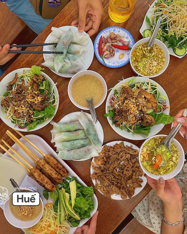 Thưởng thức top 19 quán ăn ngon tại Huế