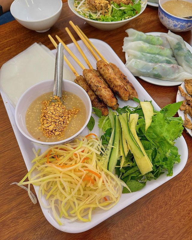 Thưởng thức top 19 quán ăn ngon tại Huế