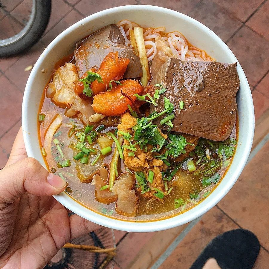 Thưởng thức top 19 quán ăn ngon tại Huế