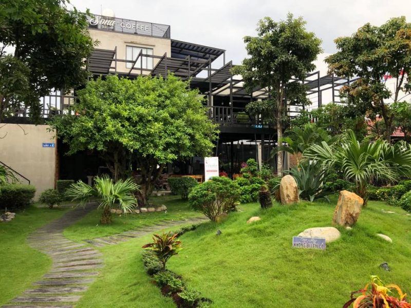 TÂN AN COFFEE & PUB NỔI BẬT VỚI PHONG CÁCH KẾT HỢP HIỆN ĐẠI GIỮA CÀ PHÊ VÀ PUB SANG TRỌNG