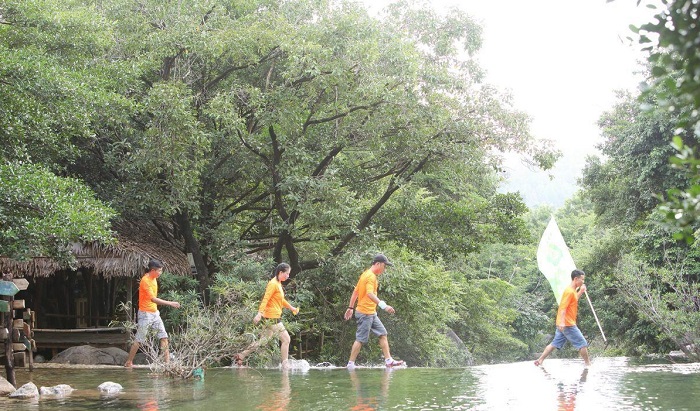 Suối Lương Đà Nẵng: Điểm Đến Yên Bình và Thư Thái