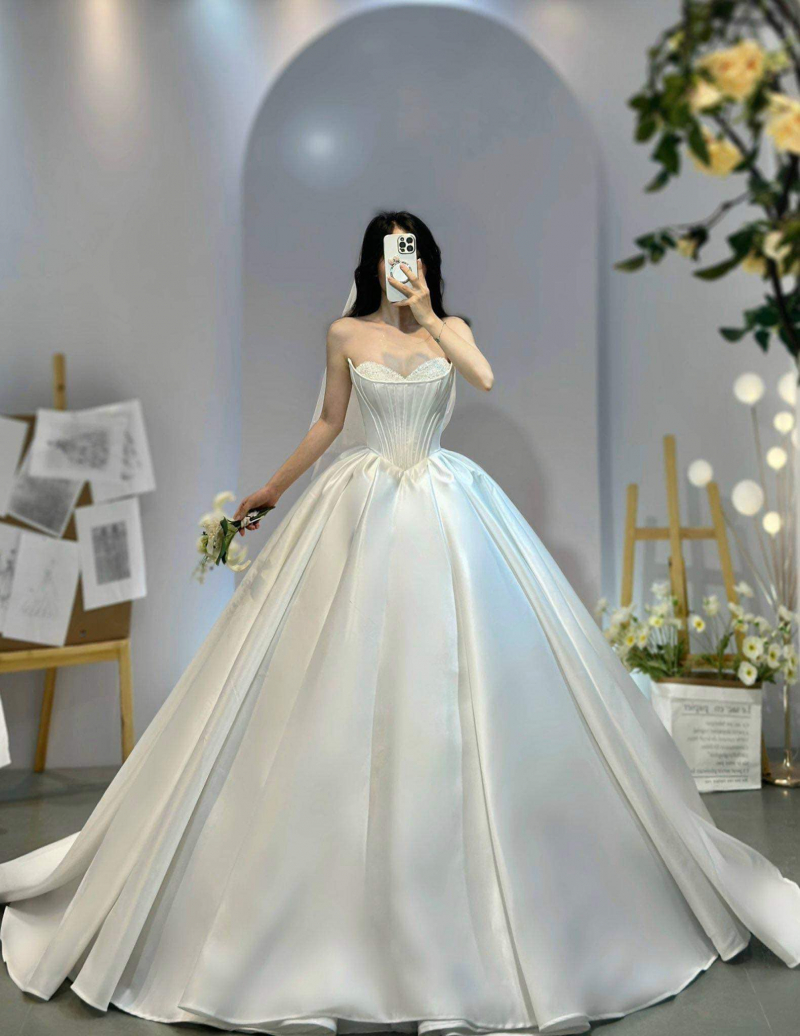 Váy cưới tuyệt đẹp lấy cảm hứng từ các nàng công chúa