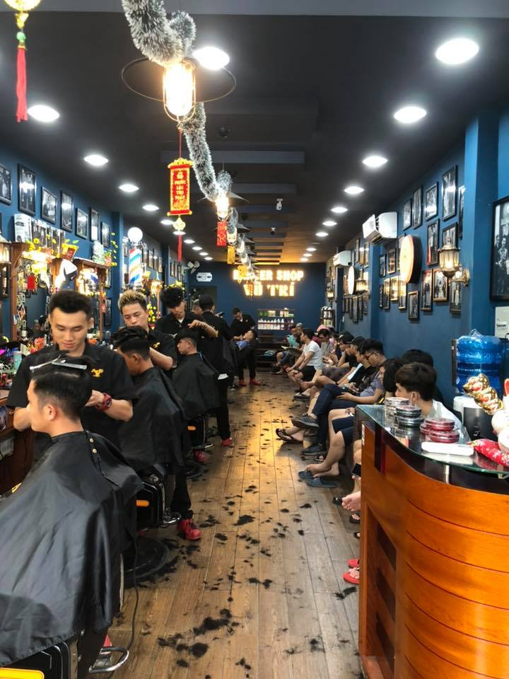 Top 9 Tiệm cắt tóc nam đẹp và chất lượng nhất quận Tân Bình, TP. HCM -  ALONGWALKER