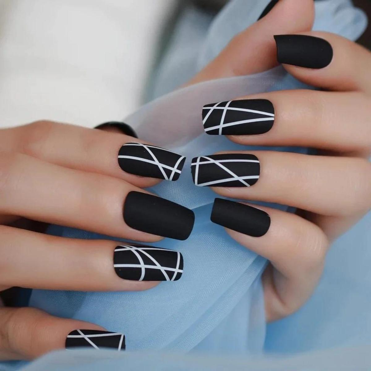 Gel vẽ nail trắng đen siêu đặc CIU_NAILSTORE - Chăm sóc móng |  TheFaceHolic.com