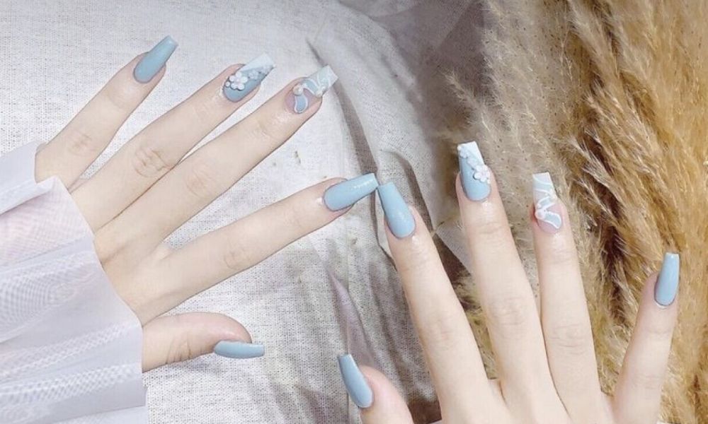 Những Mẫu Nail Vẽ Hoa Đơn Giản, Quyến Rũ Cho Năm 2024