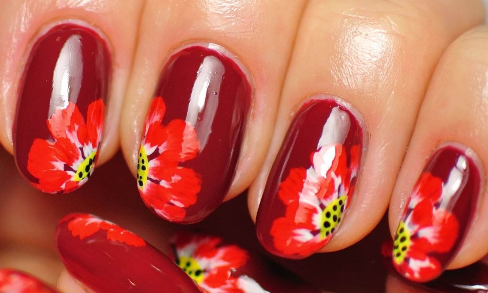 Những Mẫu Nail Vẽ Hoa Đơn Giản, Quyến Rũ Cho Năm 2024