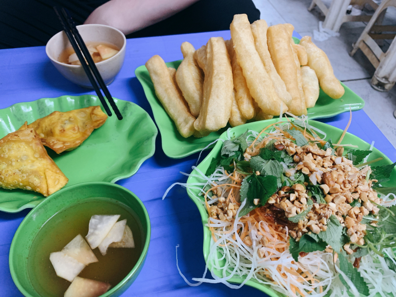 Top 5 Quán bán quẩy nóng ngon nhất Hà Nội - Mytour.vn