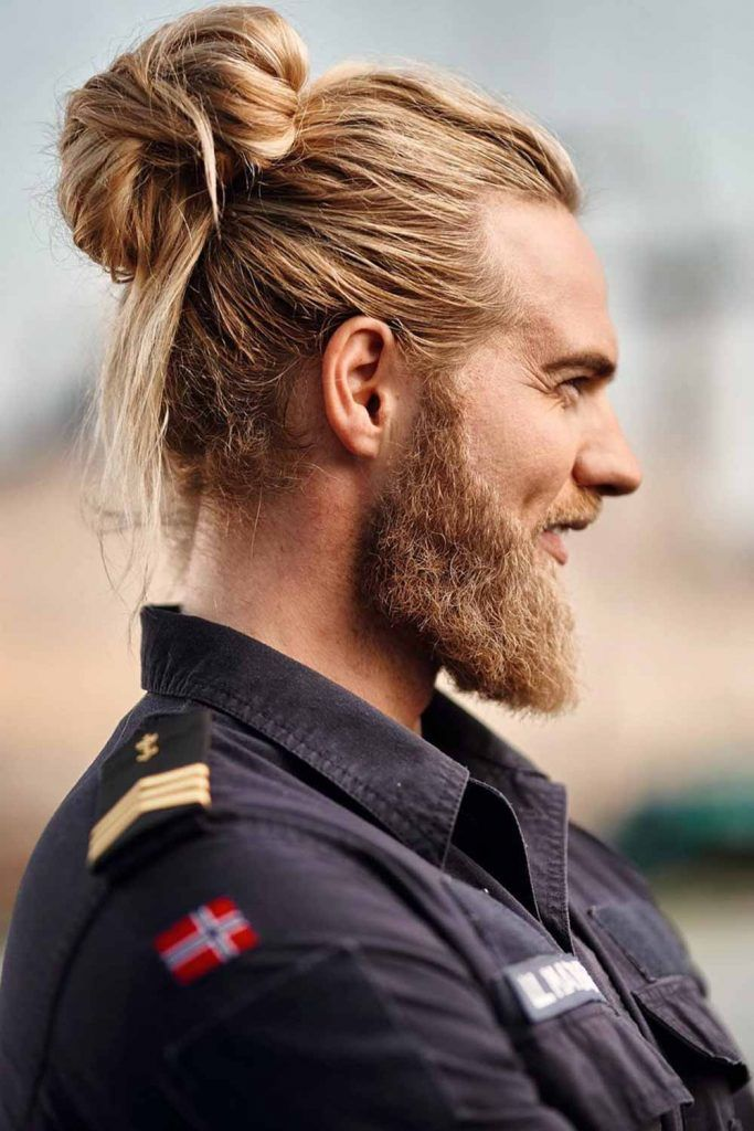 Danh sách top 21 kiểu tóc dài nam lãng tử, nam tính, ấn tượng và theo xu hướng