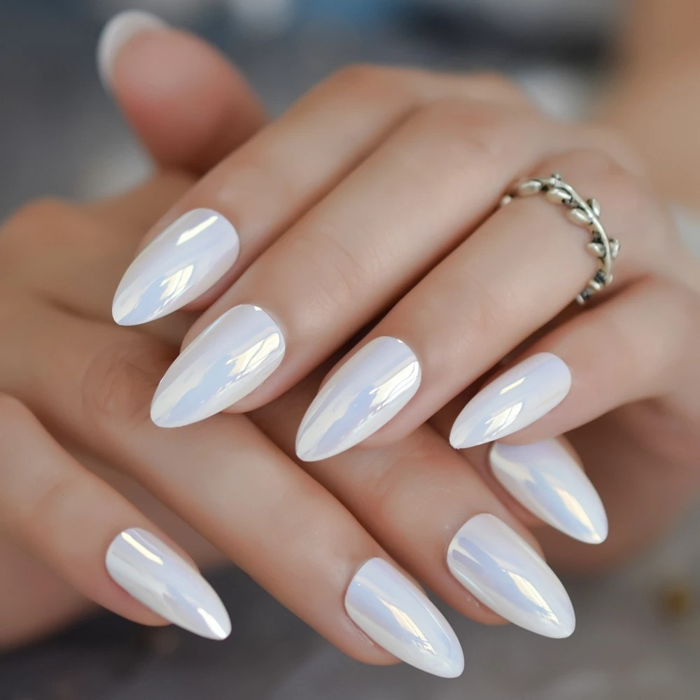 20+ Mẫu Nail Móng Nhọn Tròn, Đẹp, Sang Chảnh, Cá Tính 2024