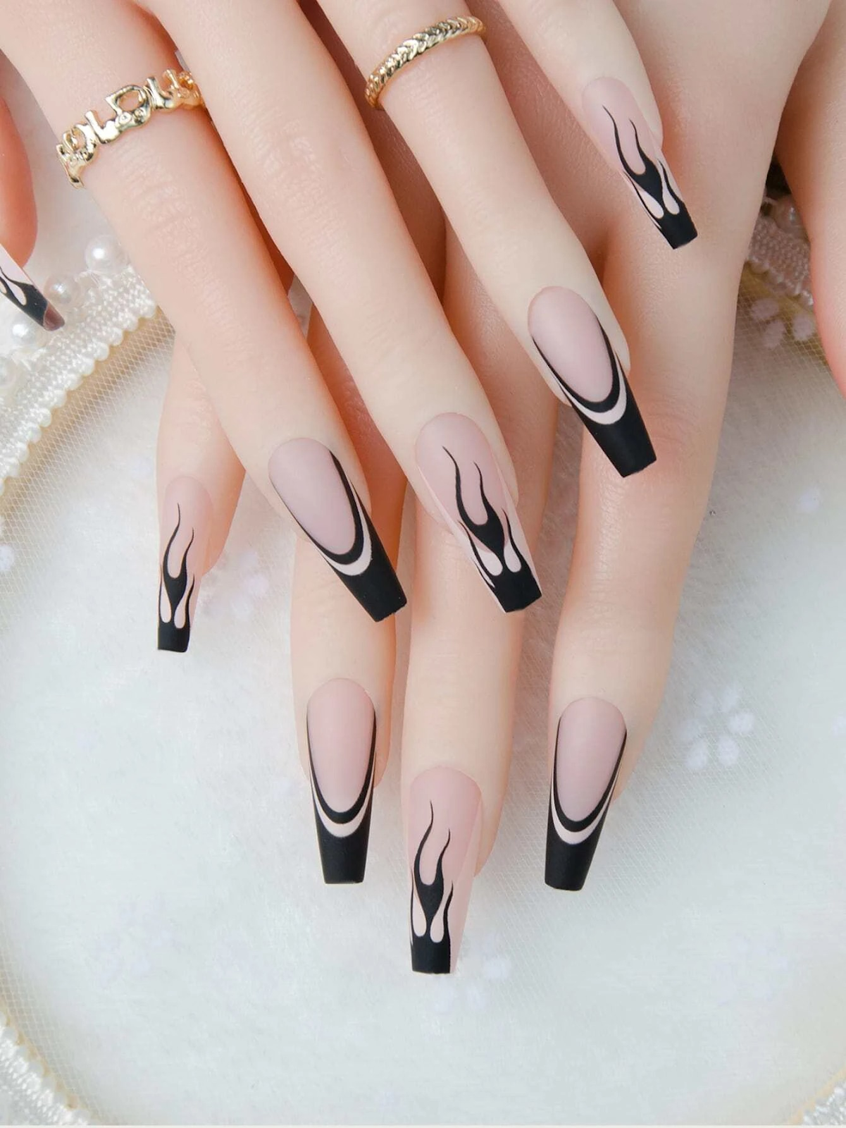 100+ mẫu nail lửa - xu hướng làm móng mới cho phái đẹp - Zicxa | Fire  nails, Gorgeous nails, Cute nails