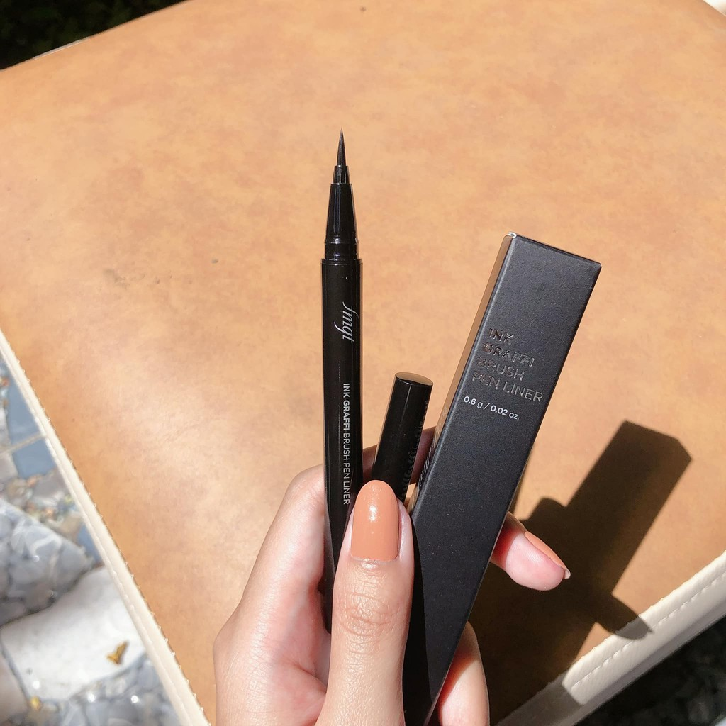 Đánh giá 10 loại eyeliner lâu trôi, dễ sử dụng cho người mới bắt đầu