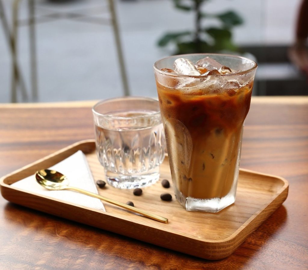 Cafe sữa có bao nhiêu calo? Uống cafe sữa có ảnh hưởng đến cân nặng không?