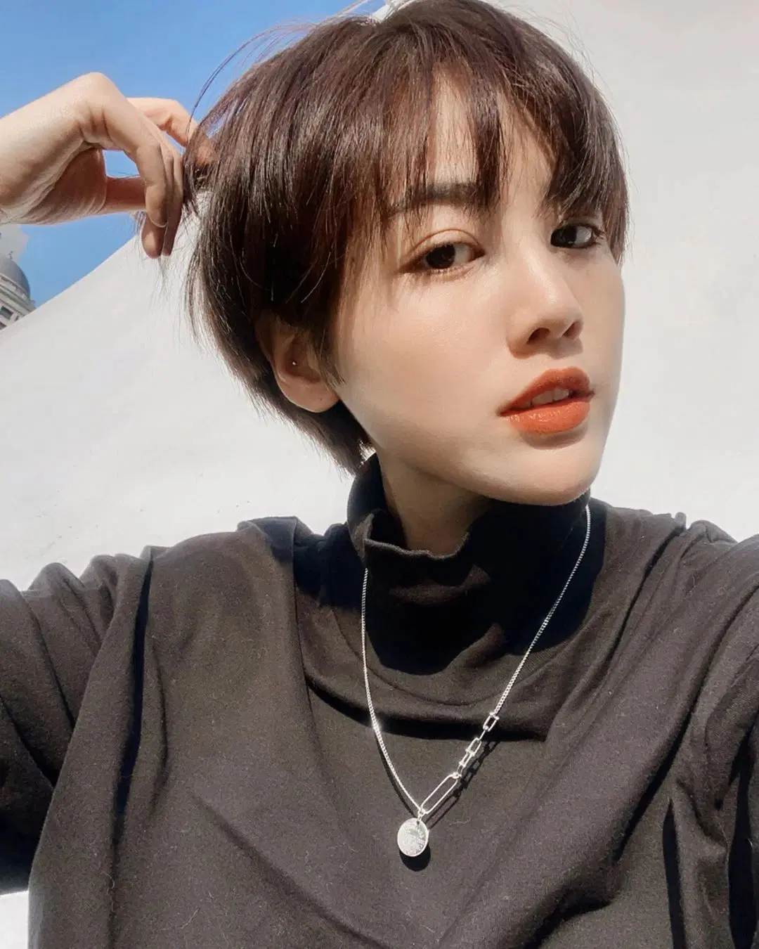 10+ Kiểu tóc bob ngắn cho gương mặt tròn với phong cách cá tính, tận dụng để che đi nhược điểm