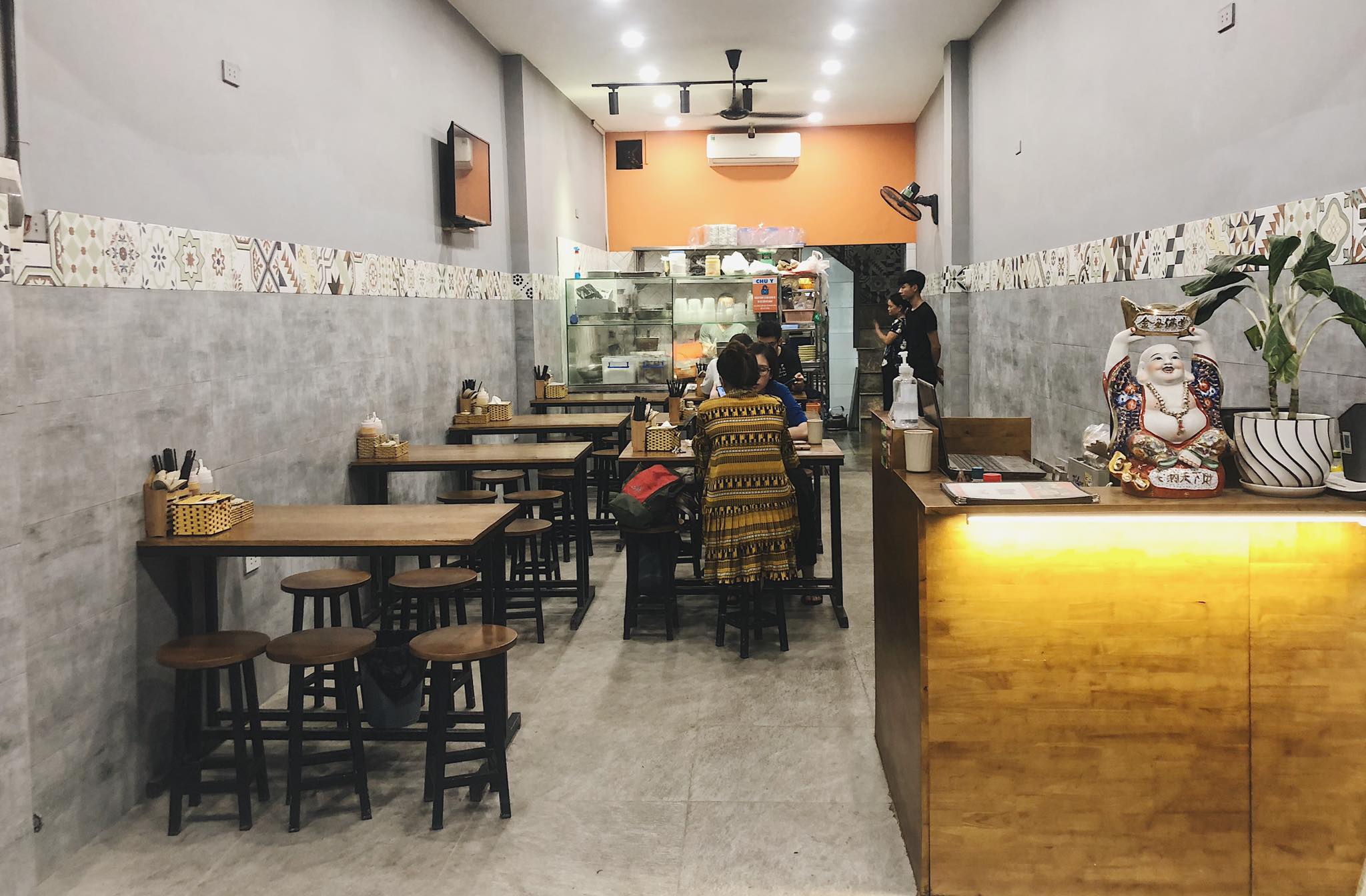 Khám phá 8 điểm lòng rán Hà Nội, nơi bạn sẽ quên hết mọi buồn phiền - Mytour