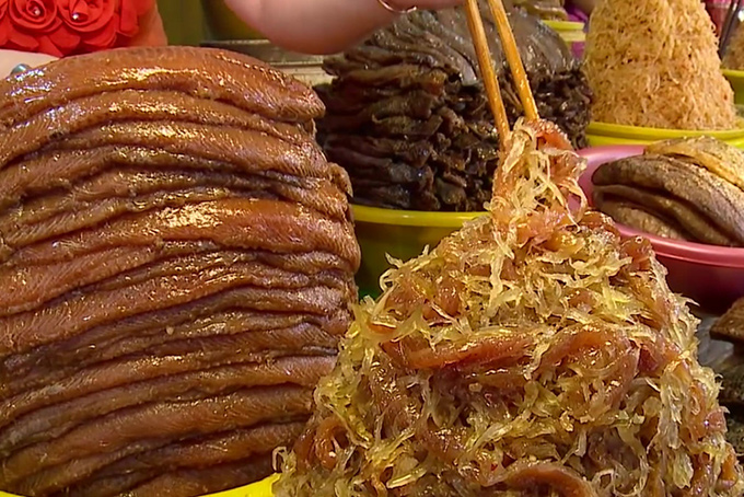 Top 15 đặc sản miền Tây Nam Bộ làm quà phổ biến nhất