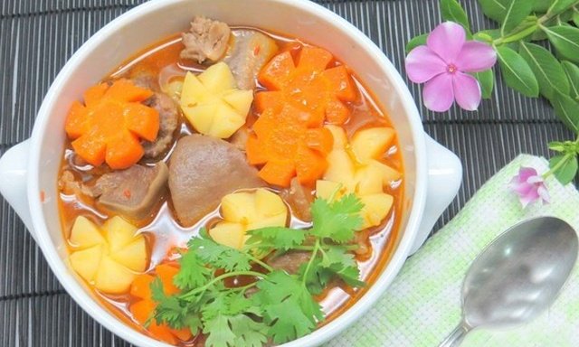 Lưỡi heo làm món gì ngon? Tận hưởng 10+ công thức độc đáo từ món ăn chơi đến ăn no - Mytour