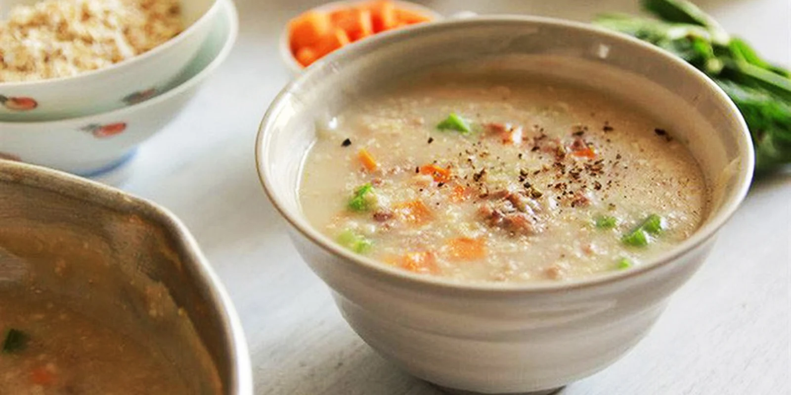 Làm thức ăn cho chó