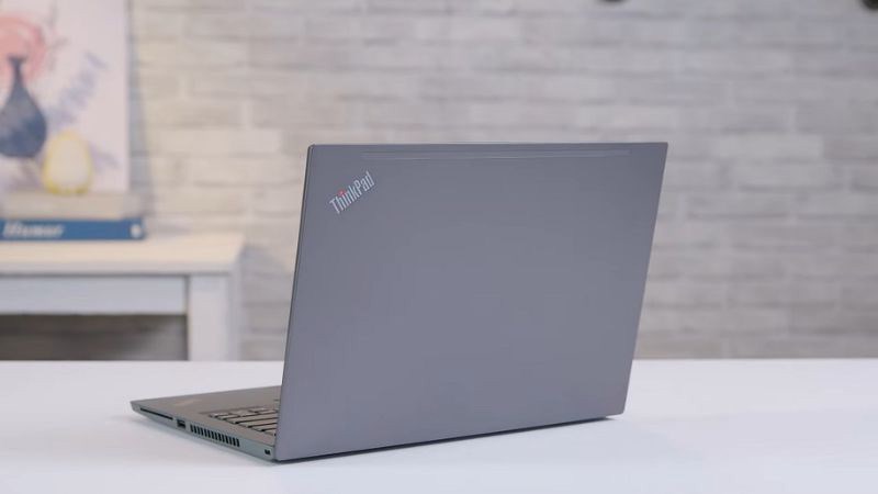 Danh sách TOP 10 laptop xuất sắc, bền bỉ nhất năm 2024