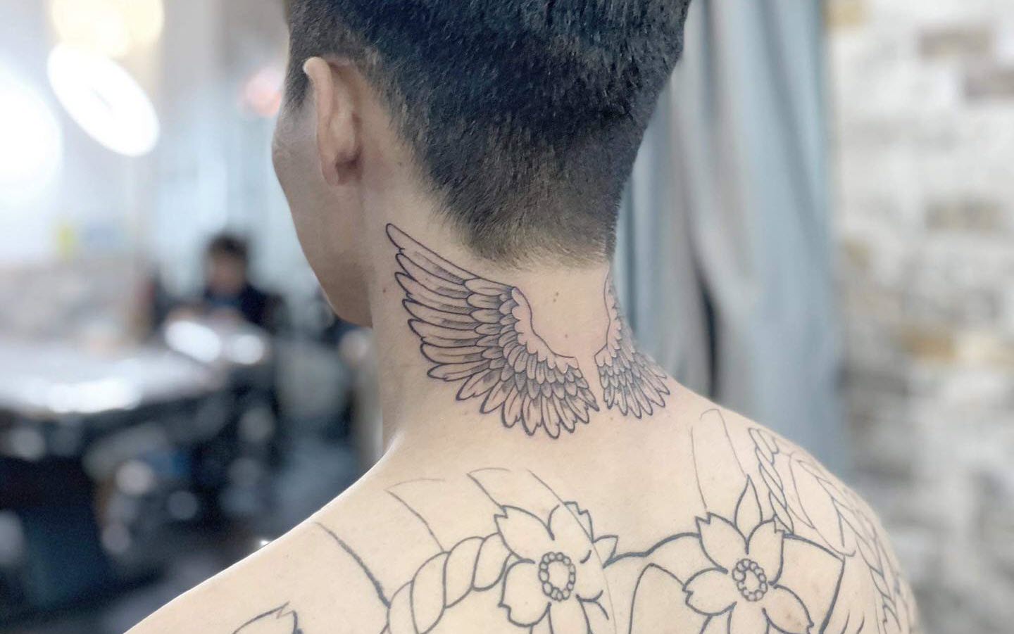 Hình xăm đôi cánh thiên thần trên... - Đỗ Nhân Tattoo Studio | Facebook