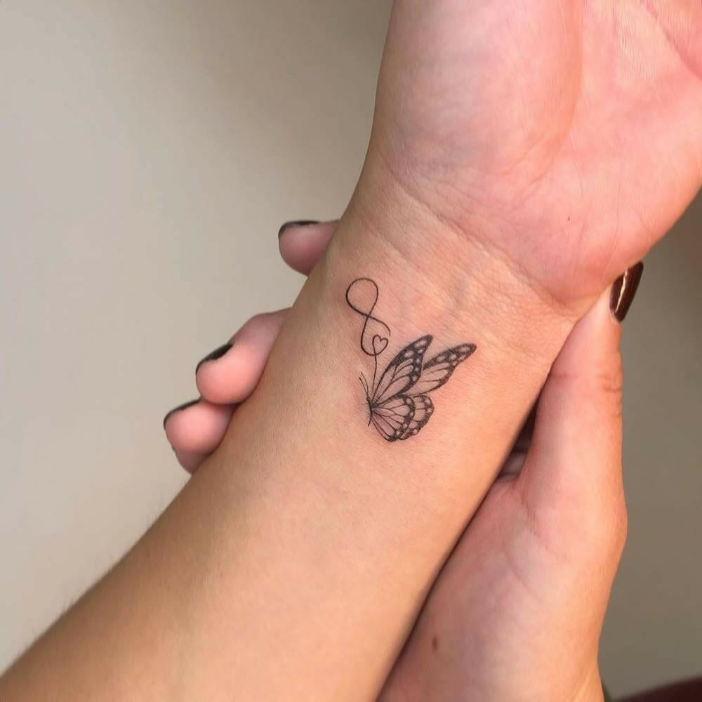 Ý nghĩa hình xăm con bướm trong nghê thuật tattoo là gì?