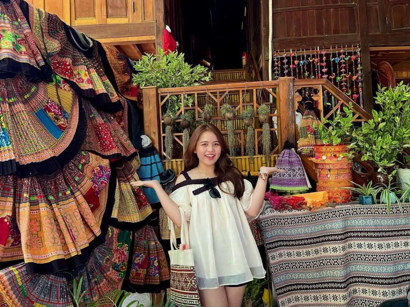 Bản Lác Mai Châu - Hòa Mình Trong Bản Nắng Vàng