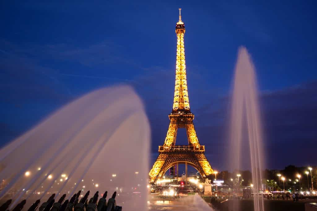 Hình nền tháp Eiffel đẹp