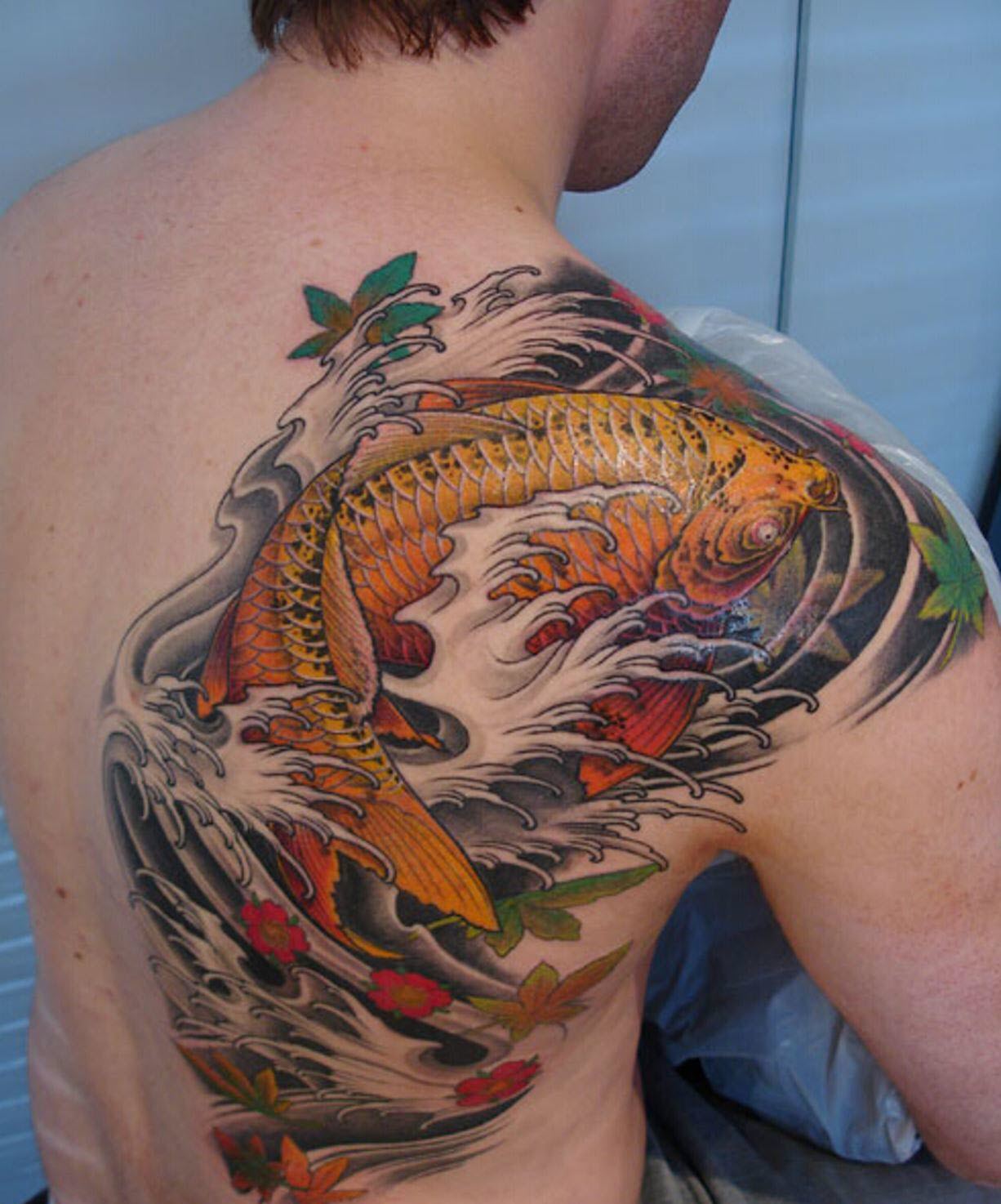 Tattoo Quận 8 - hình xăm cá chép vàng được thực hiện tại... | Facebook