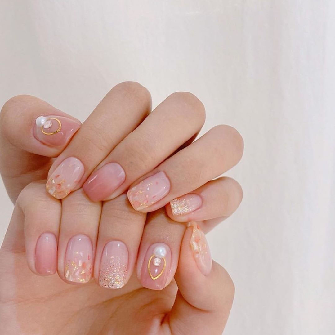 20 mẫu nail xinh đẹp đơn giản nhẹ nhàng được yêu thích nhất