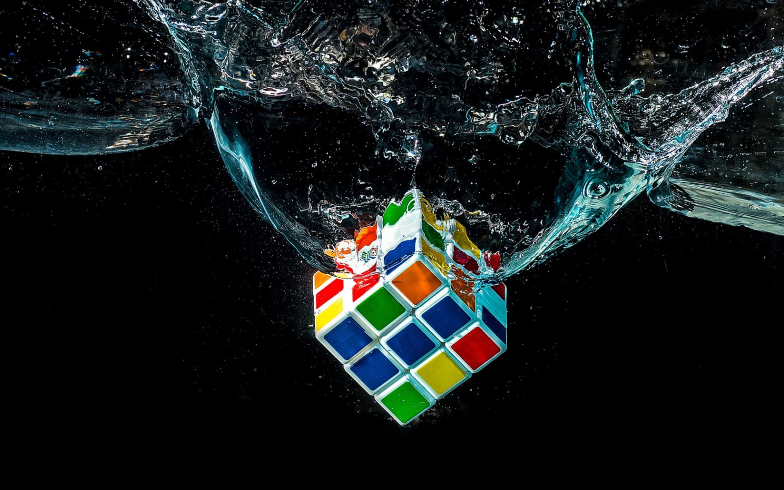 Bức tranh Rubik đẹp