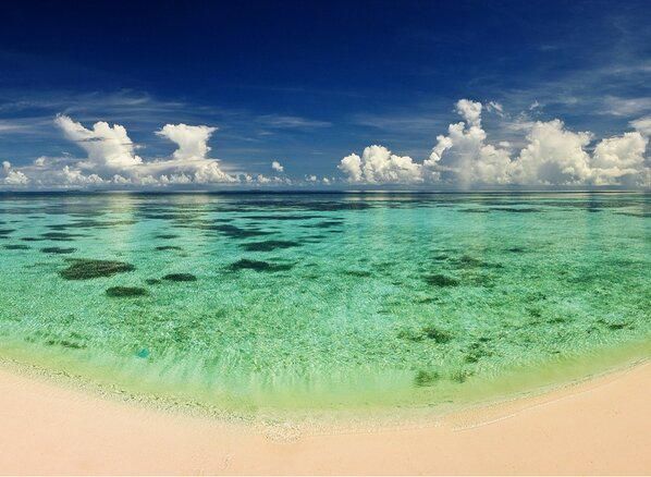 Khám phá vẻ đẹp biển buồn, tâm trạng và cô đơn