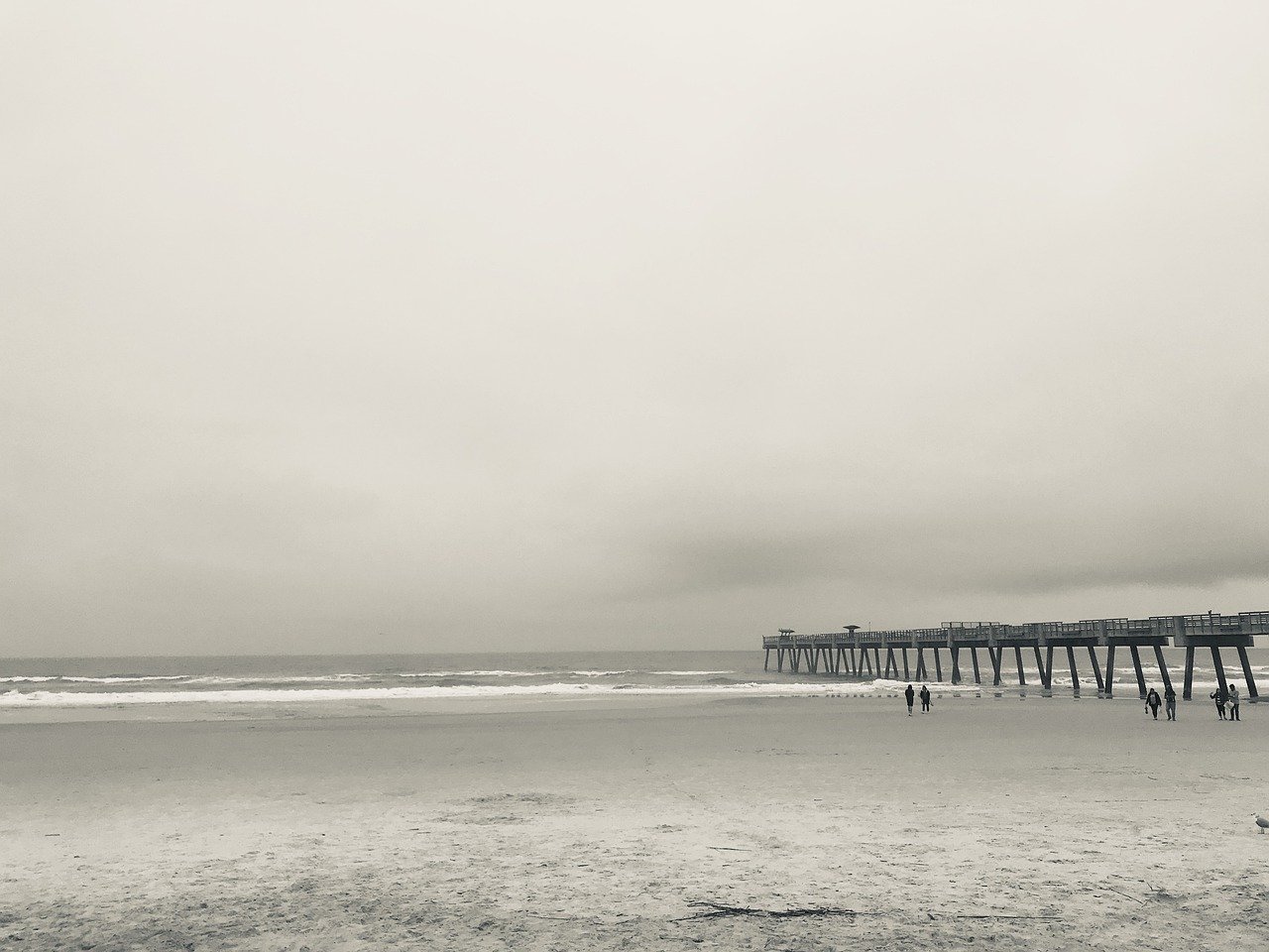 Khám phá vẻ đẹp biển buồn, tâm trạng và cô đơn