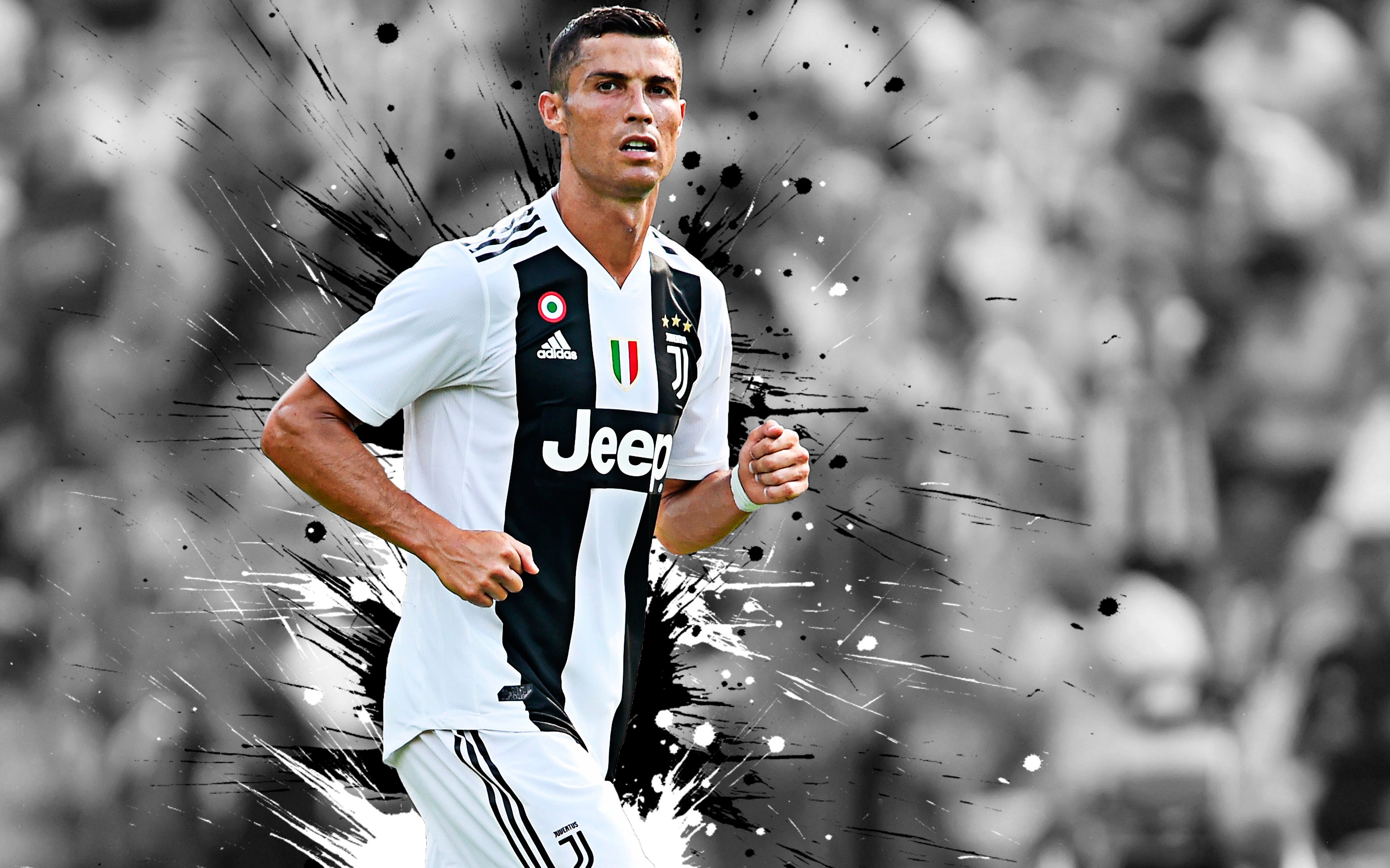 We Are United on Instagram: “Enter Ronaldo 🏟✨ #mufc #weareunited  #cristianoronaldo” | Bóng đá, Hình ảnh, Ảnh tường cho điện thoại