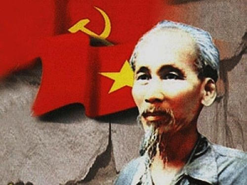 Hình ảnh đẹp của Chủ tịch Hồ Chí Minh - Bức tranh tình yêu dành cho một lãnh tụ vô song