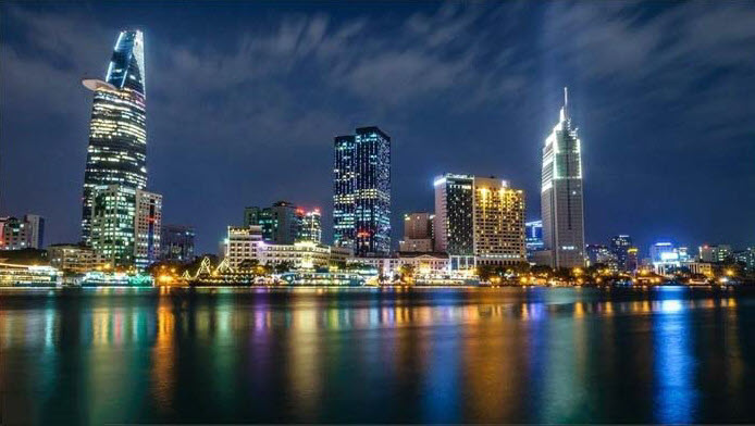 🇻🇳 Thành phố Hồ Chí Minh về đêm (Hồ Chí Minh City at night, Vietnam)  #việt_nam #việtnam #vietnam #hochiminhcity #saigon | Du lịch, Thành phố,  Phong cảnh