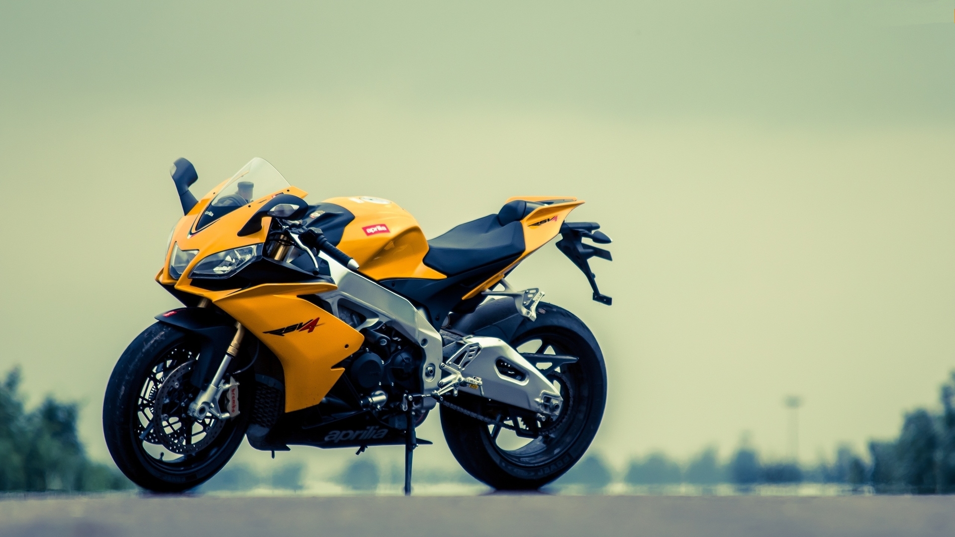 Bức tranh đẹp về xe Moto